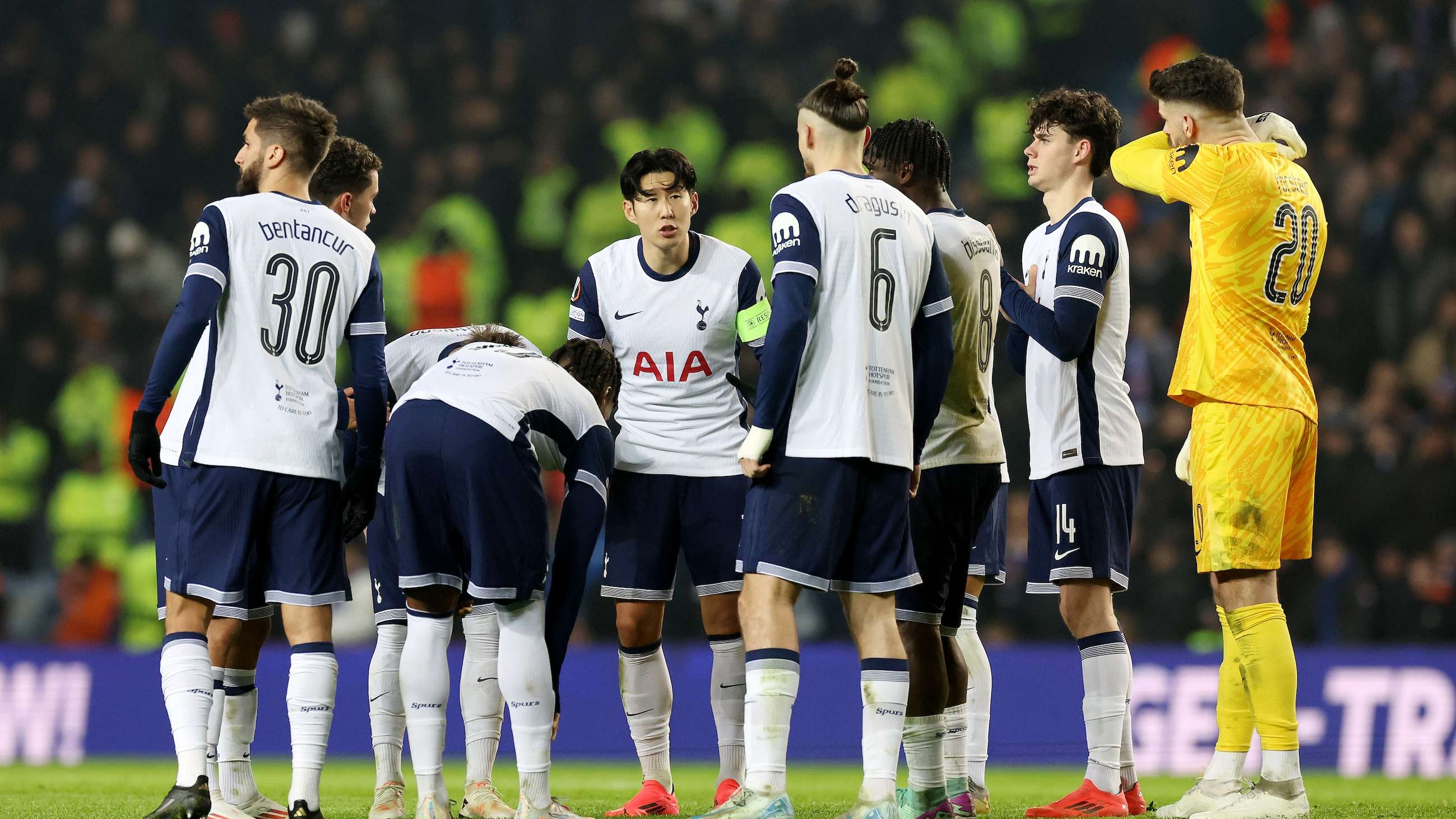 是运动员展 是运动员展